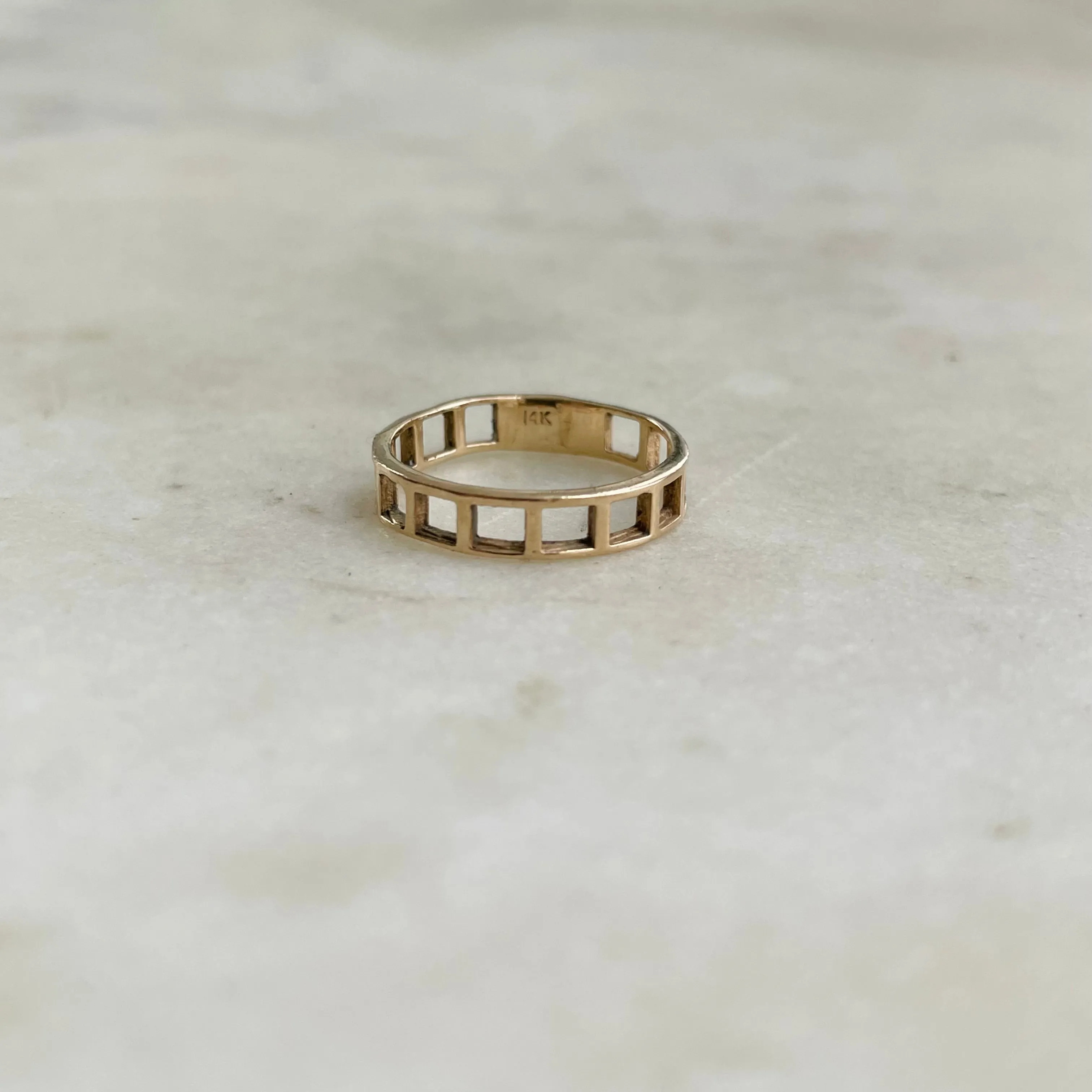 14K GOLD GRID RING — 1 ROW