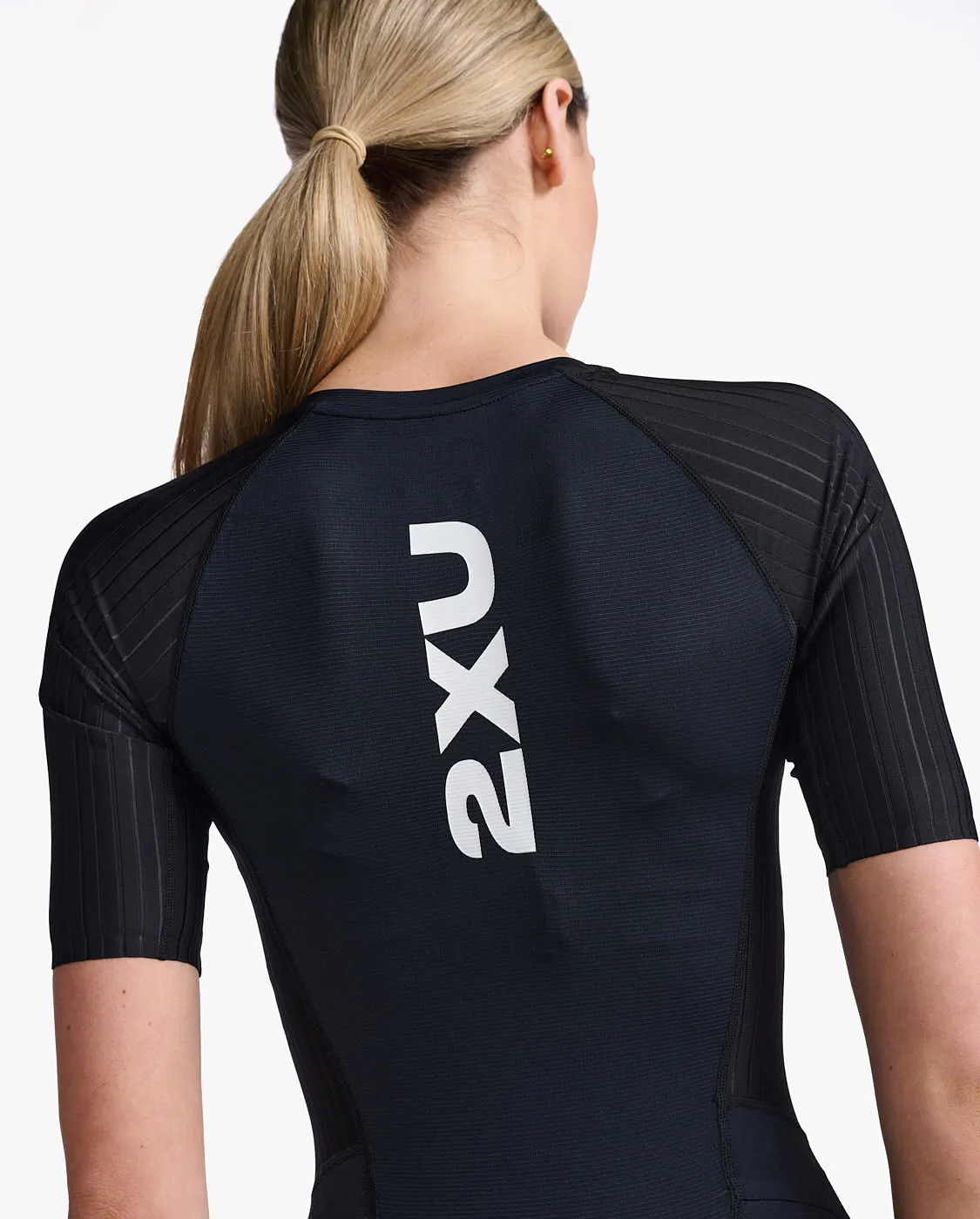 2XU Aero Sleeved Womens Trisuit