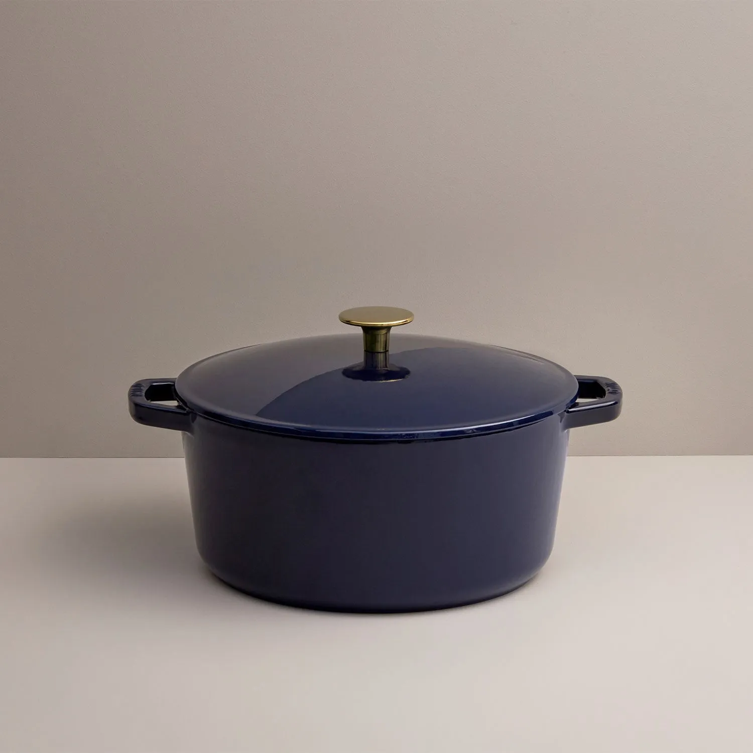 5.5 Quart Classic Dutch Oven