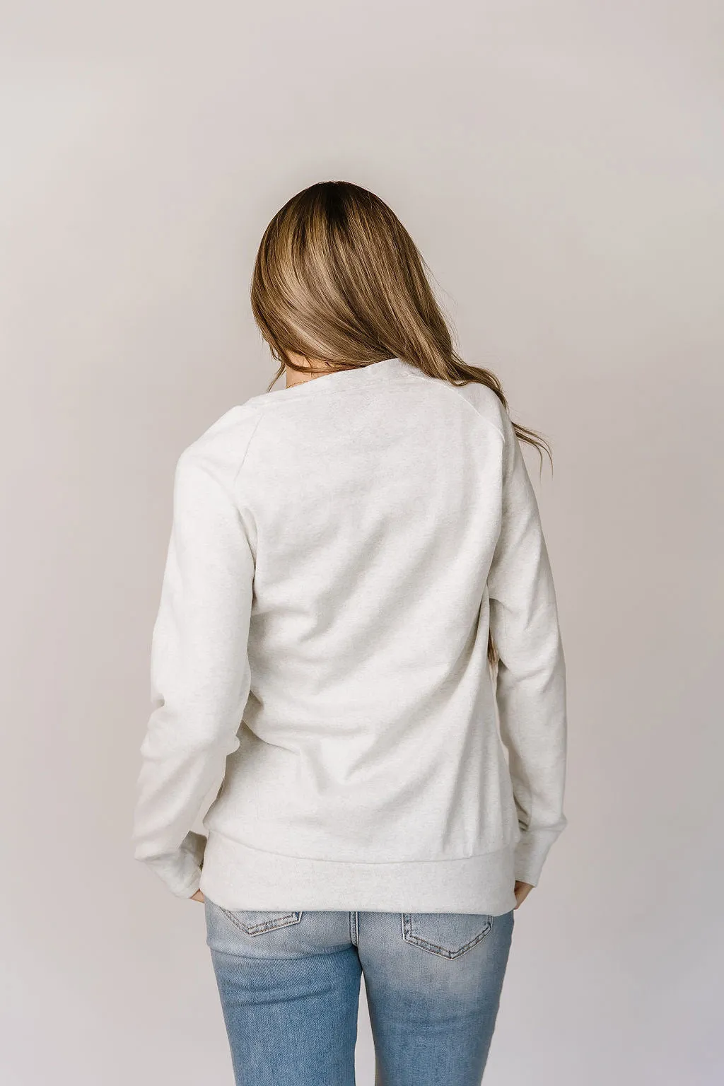 Ampersand Avenue Classic Pullover - Powder