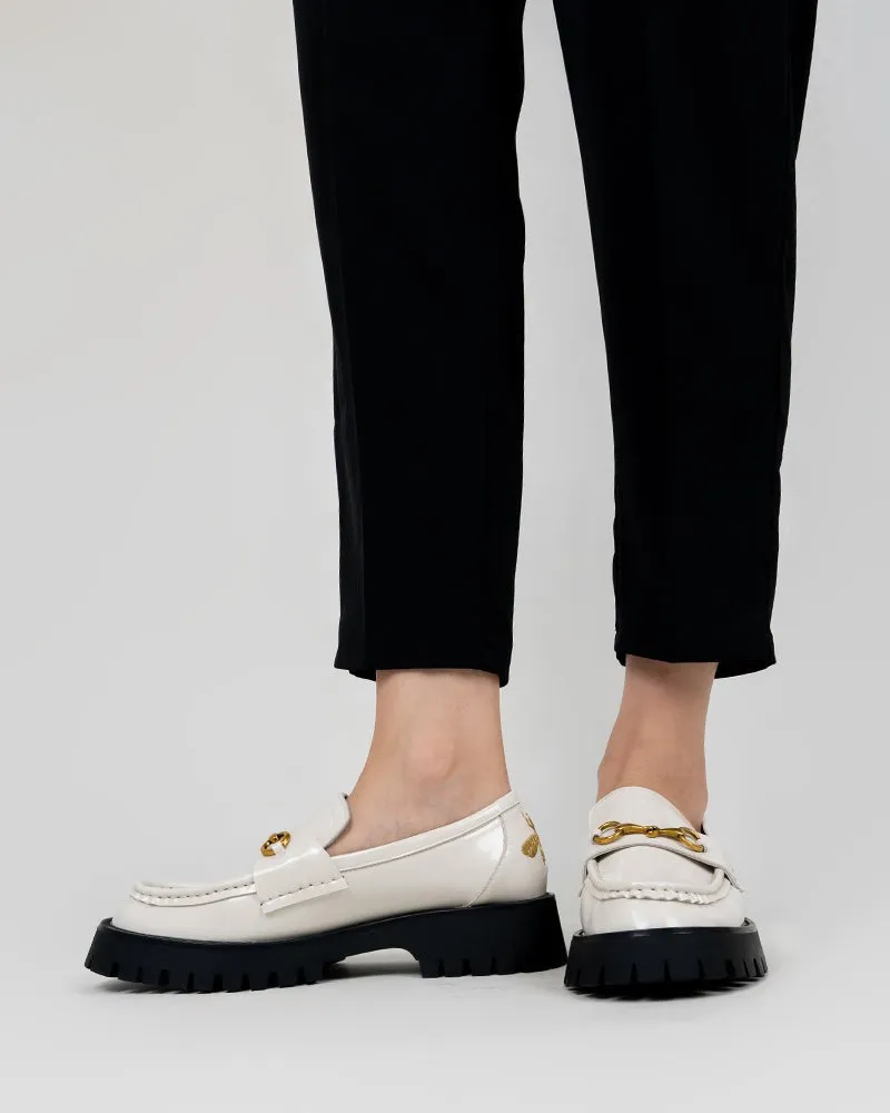 Classic Metal Buckle Bee Embroidery Platform Leather Loafers