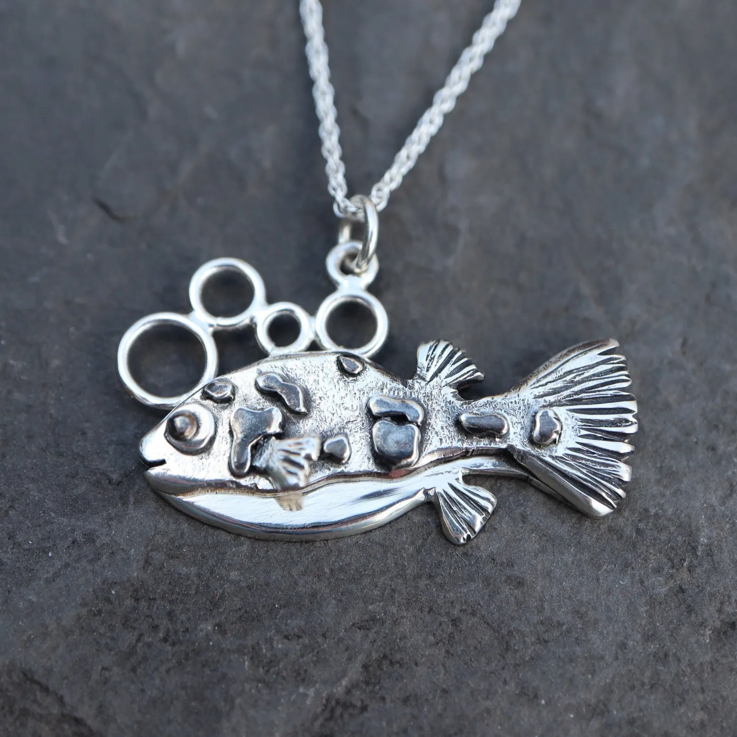 Dwarf Pea Puffer Necklace