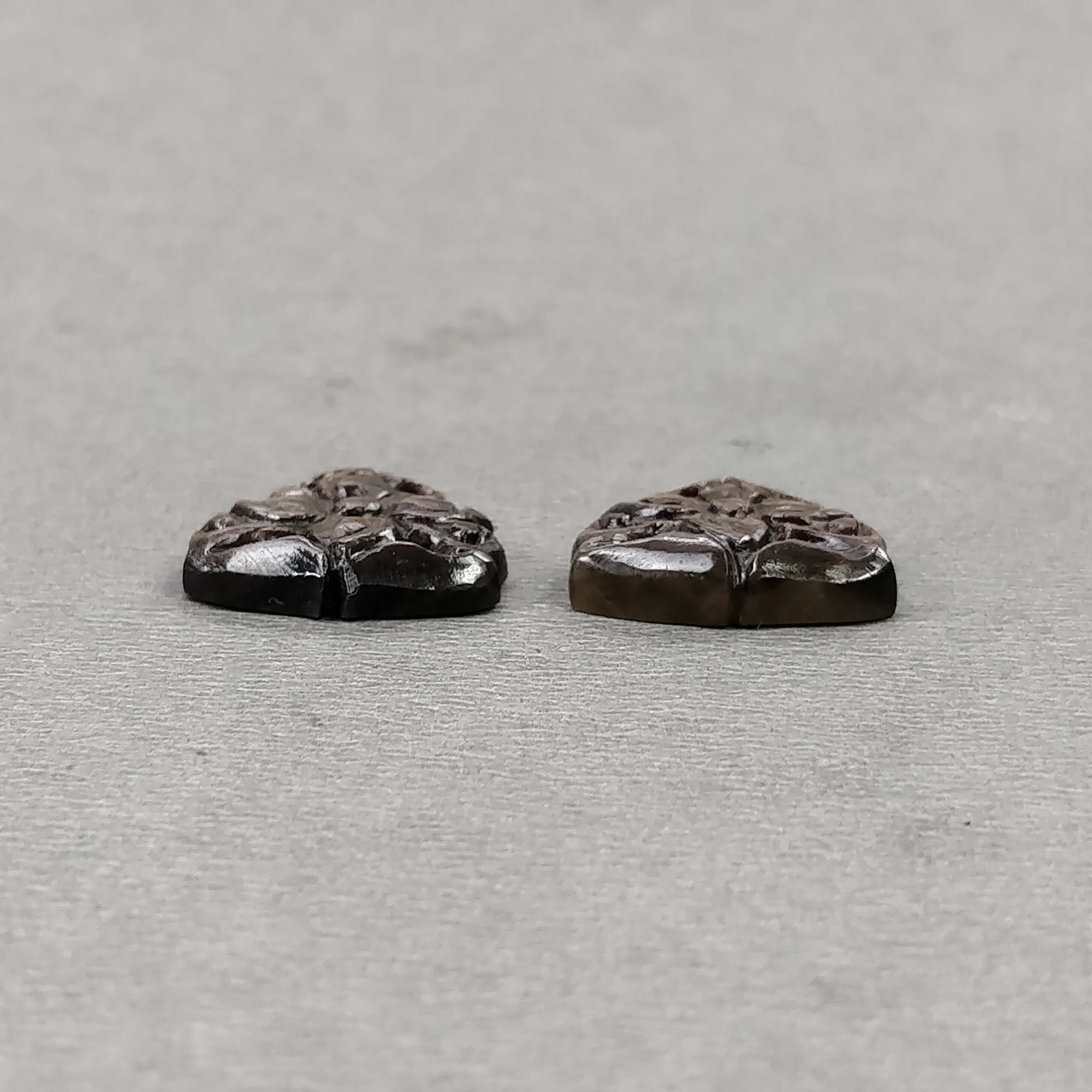 GOLDEN BROWN Chocolate Sheen SAPPHIRE Gemstone Carving : 19.00ct Natural Untreated Sapphire Hand Carved Triangle Shape 16mm Pair