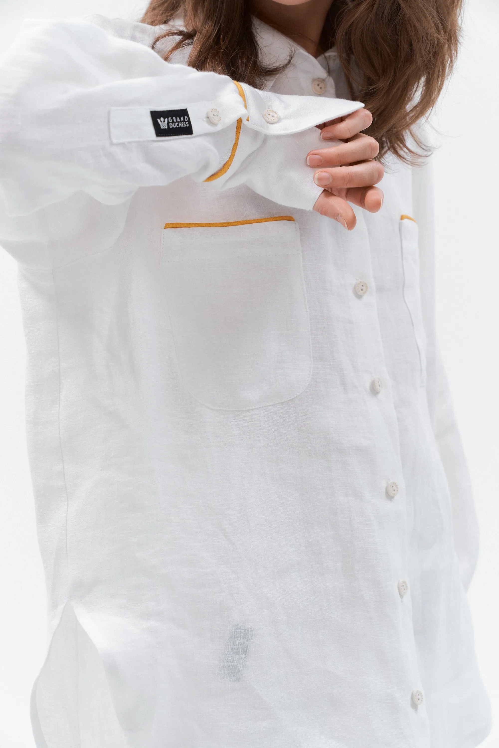 Linen shirt with golden stripe “Brillante” (Black)