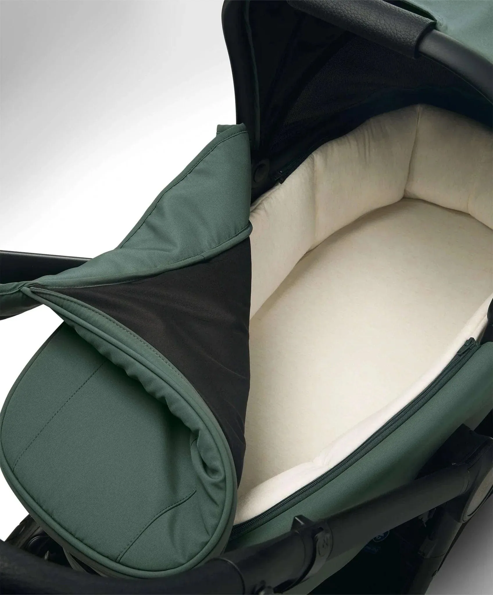 Mamas & Papas Ocarro Aton B2 Travel System - Oasis