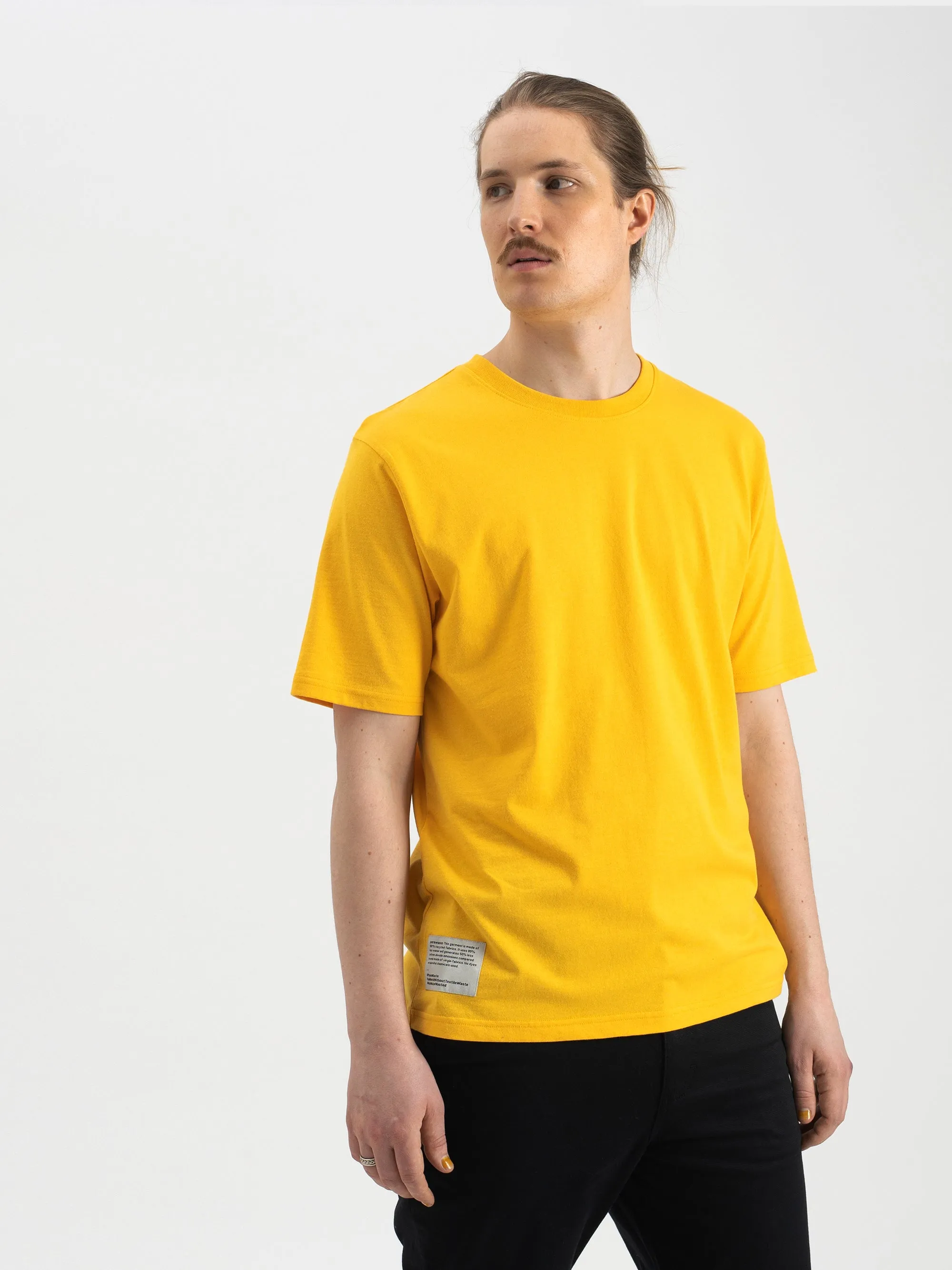 Unisex Loose Fit T-shirt - Recycled Cotton & Recycled Polyester