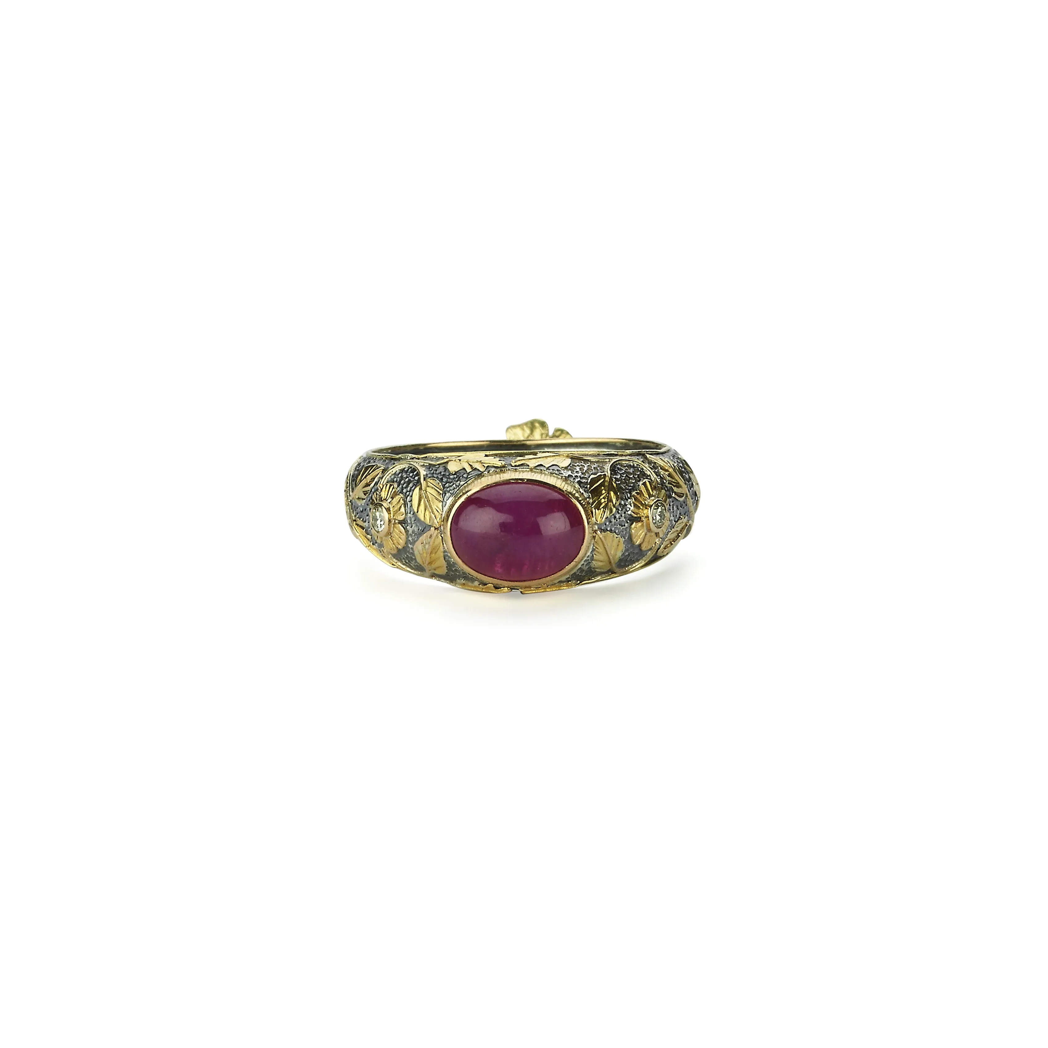 VALLETTA PRIMROSE TENDRIL OVAL RUBY RING